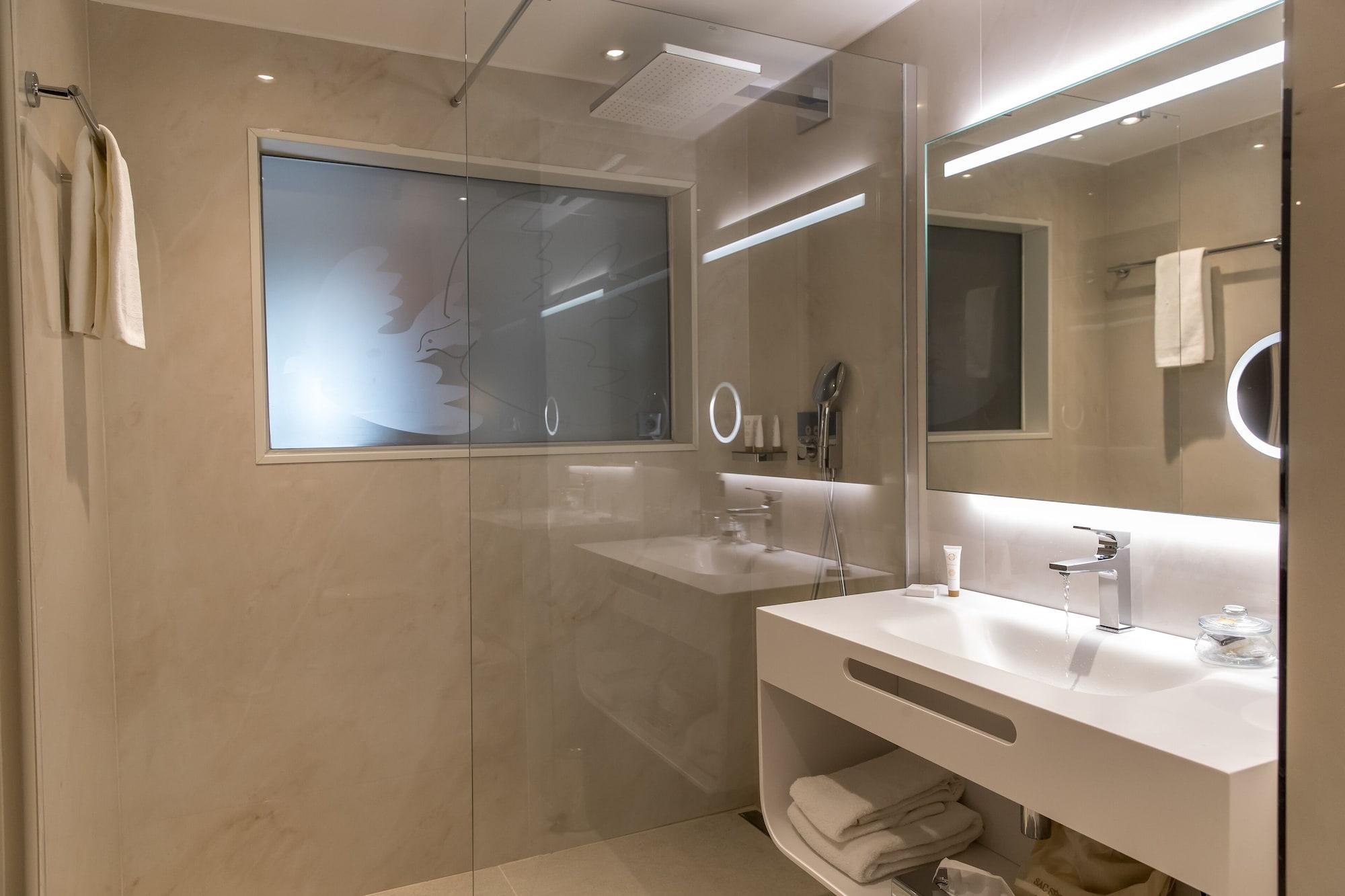 Hotel & Spa Vatel นีมส์ ภายนอก รูปภาพ